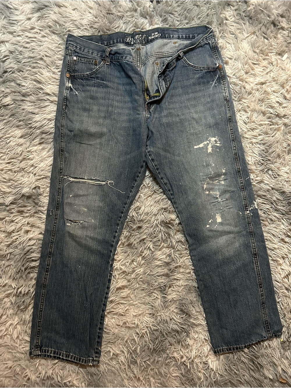 Men's Slim Straight Distressed Blue Jeans